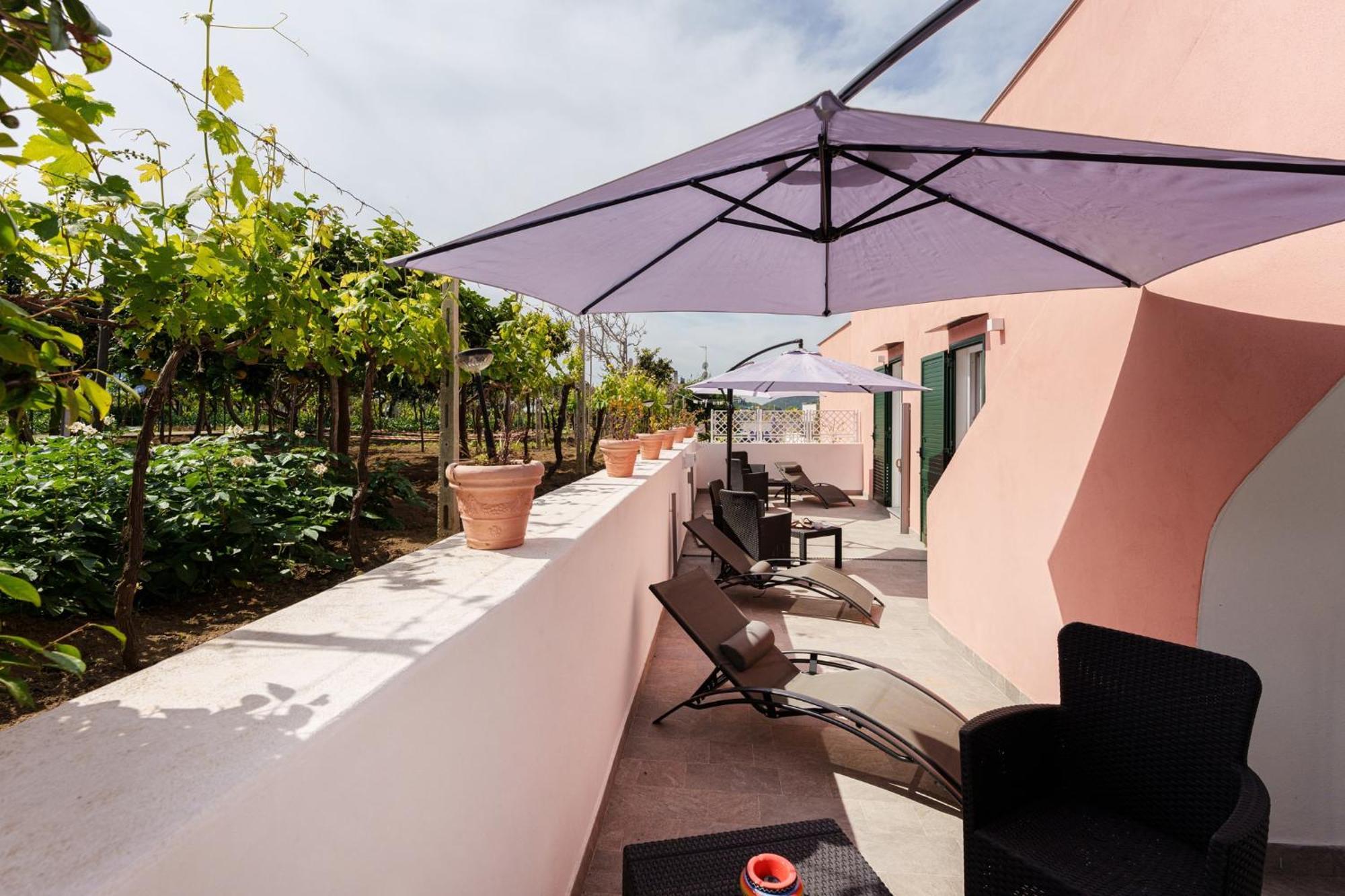 Le Rondinelle Rooms Procida Eksteriør billede