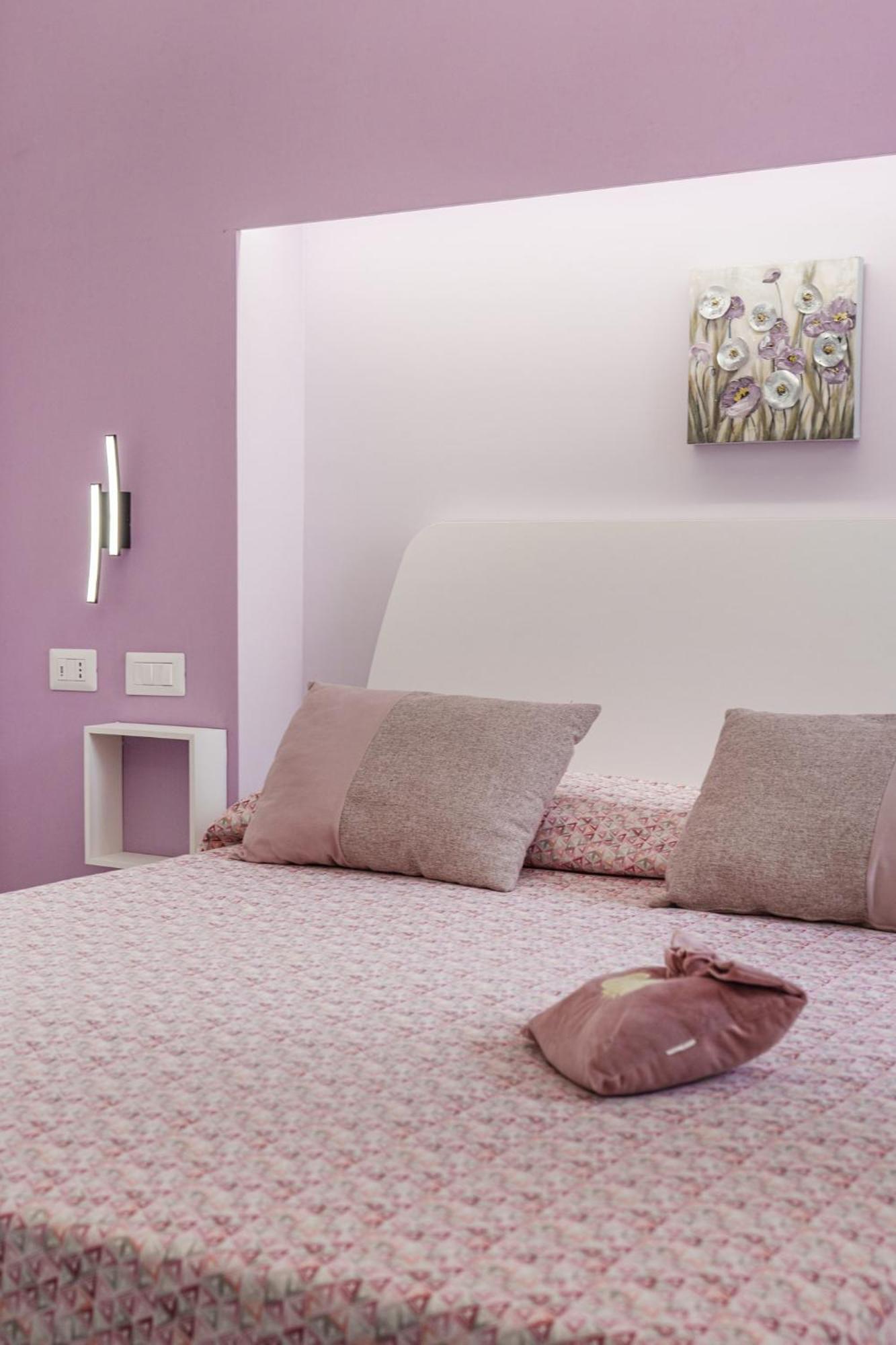 Le Rondinelle Rooms Procida Eksteriør billede